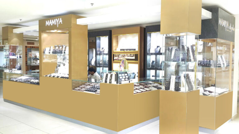 View of Diamonds Dubai Online jewellers gold shop in Dubai