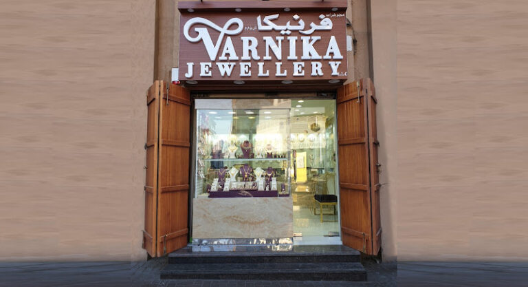 View of Varnika Jewellery gold shop in Dubai