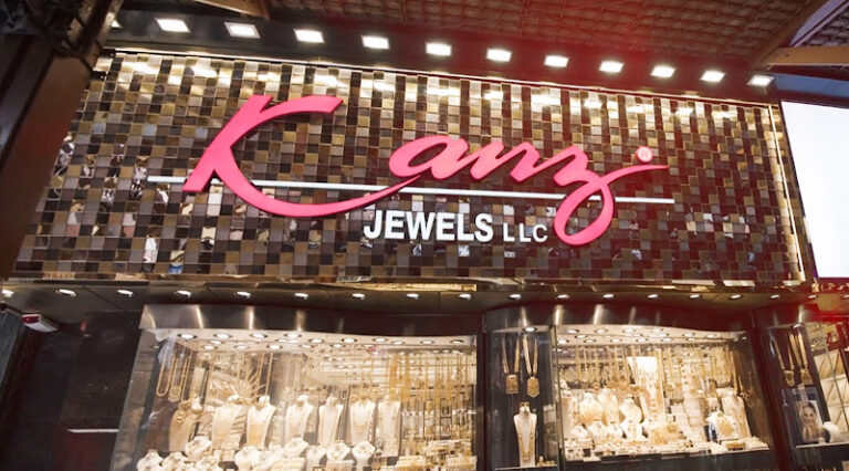 View of Kanz Jewels Gold Souk gold shop in Dubai