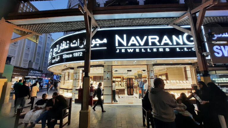 View of Navrang Jewellers gold shop in Dubai